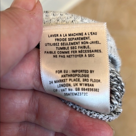 Anthropologie Chic Gray and White Knit Dress - Picture 10 of 11